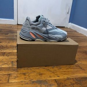 Wore a couple times. Still in great condition.